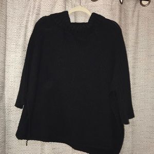 Turtle neck black knit sweater